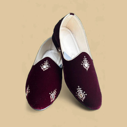 Royal Velvet Purple Embroidered Mojdi