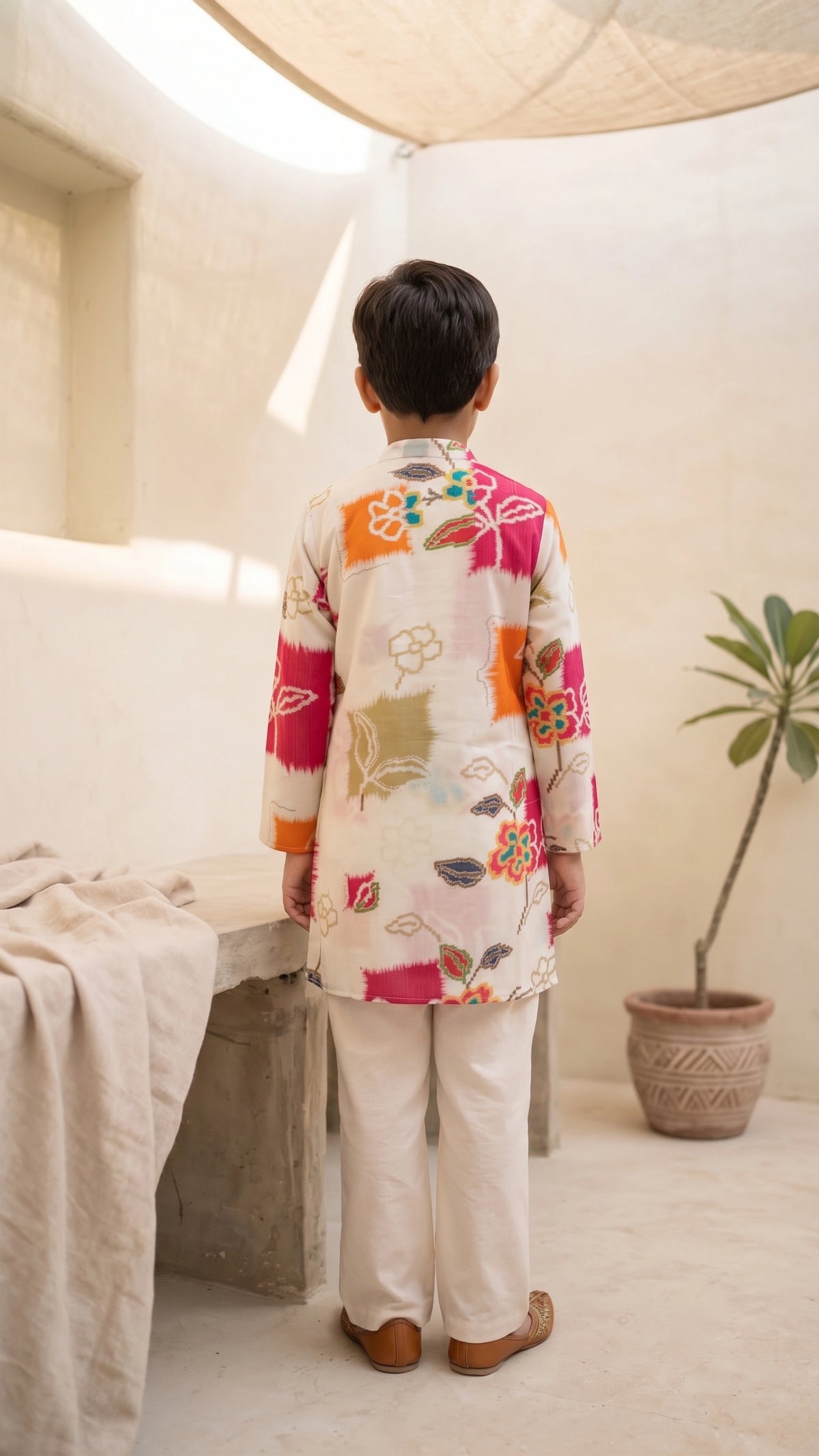 Boys Multi-Color Abstract Ikat Printed Kurta with Trousers