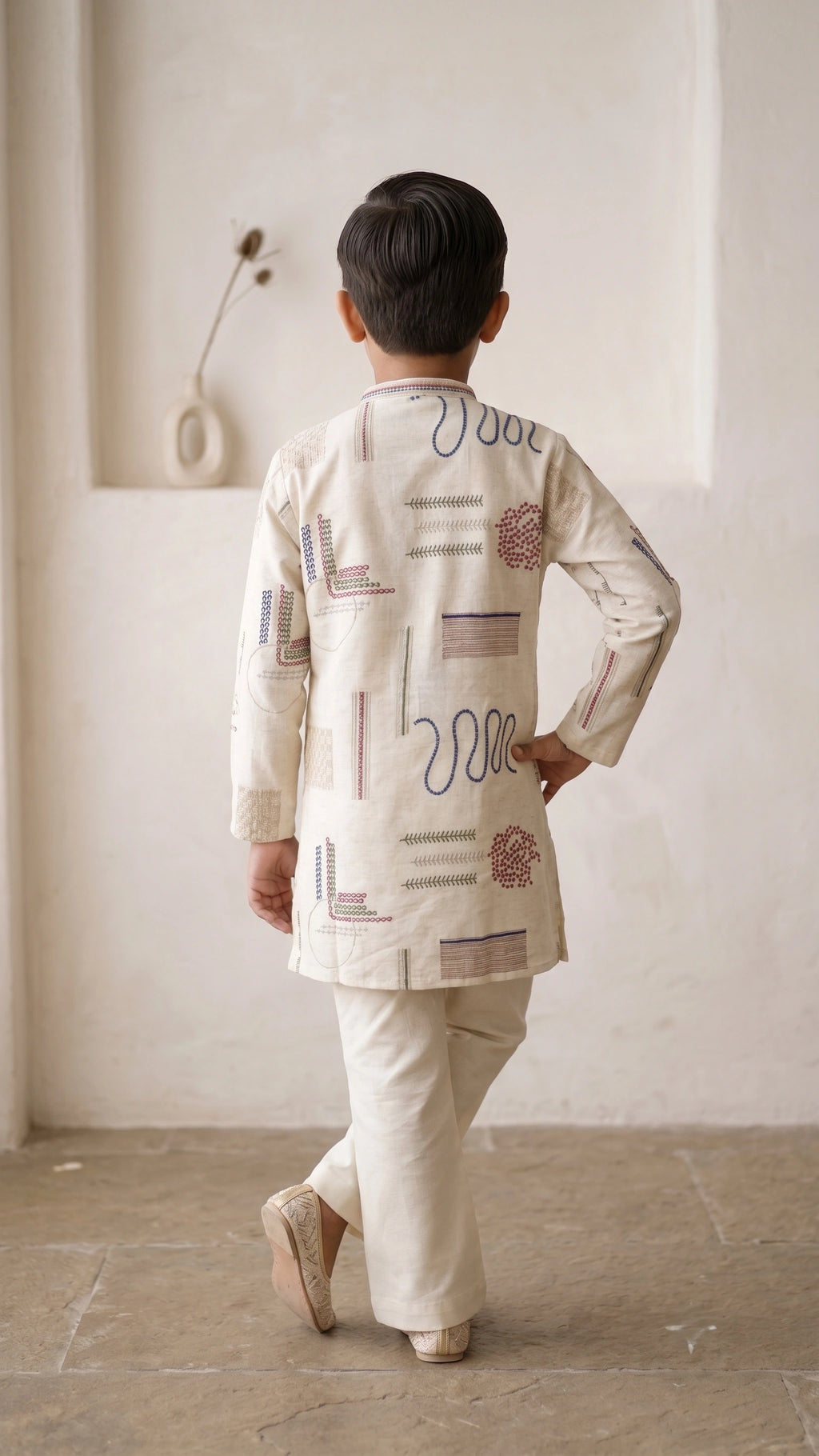 Boys Off-White Handcrafted Geometric Embroidered Kurta with Broad-Fit Pant Set