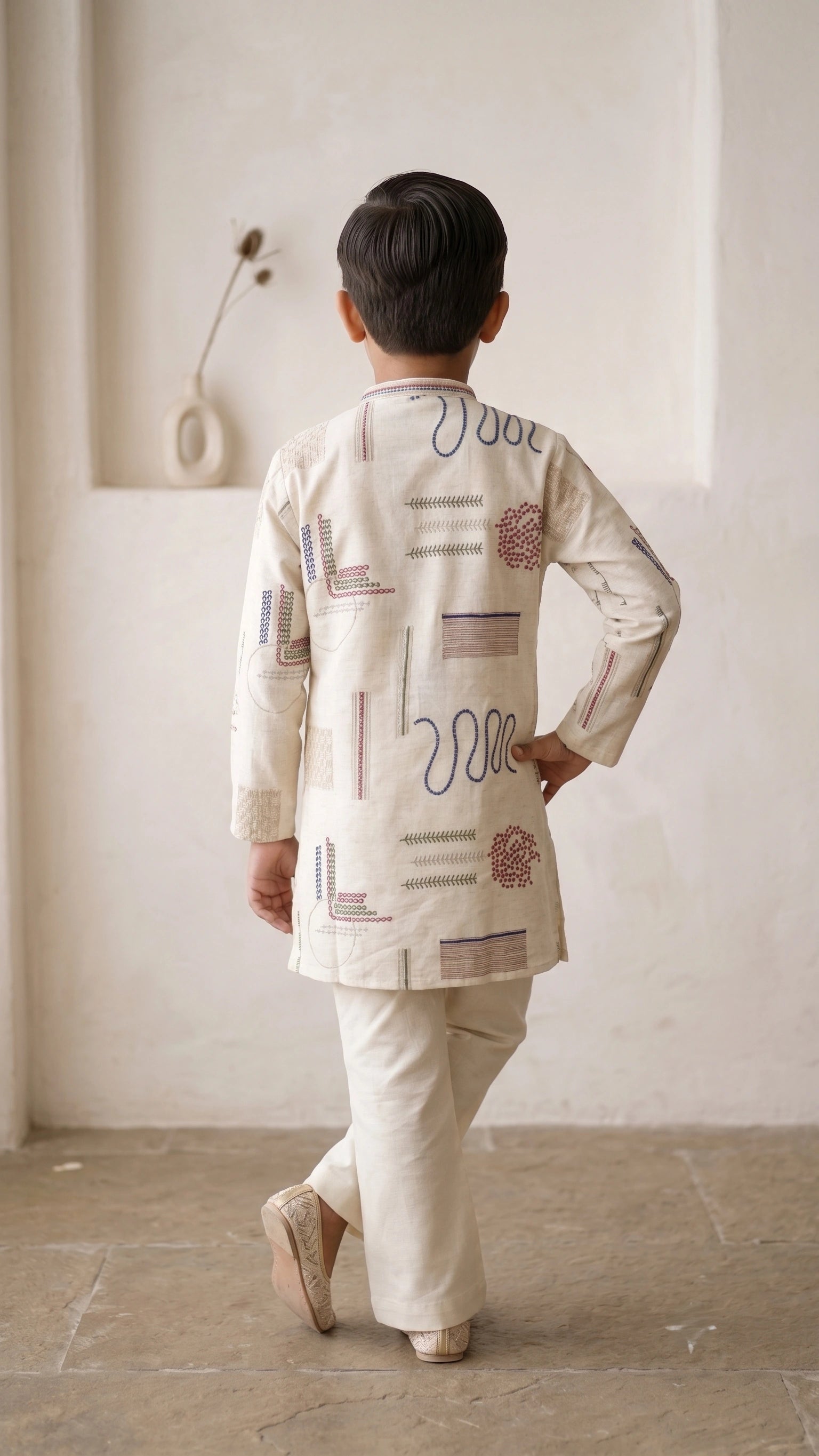 Boys Off-White Handcrafted Geometric Embroidered Kurta with Broad-Fit Pant Set
