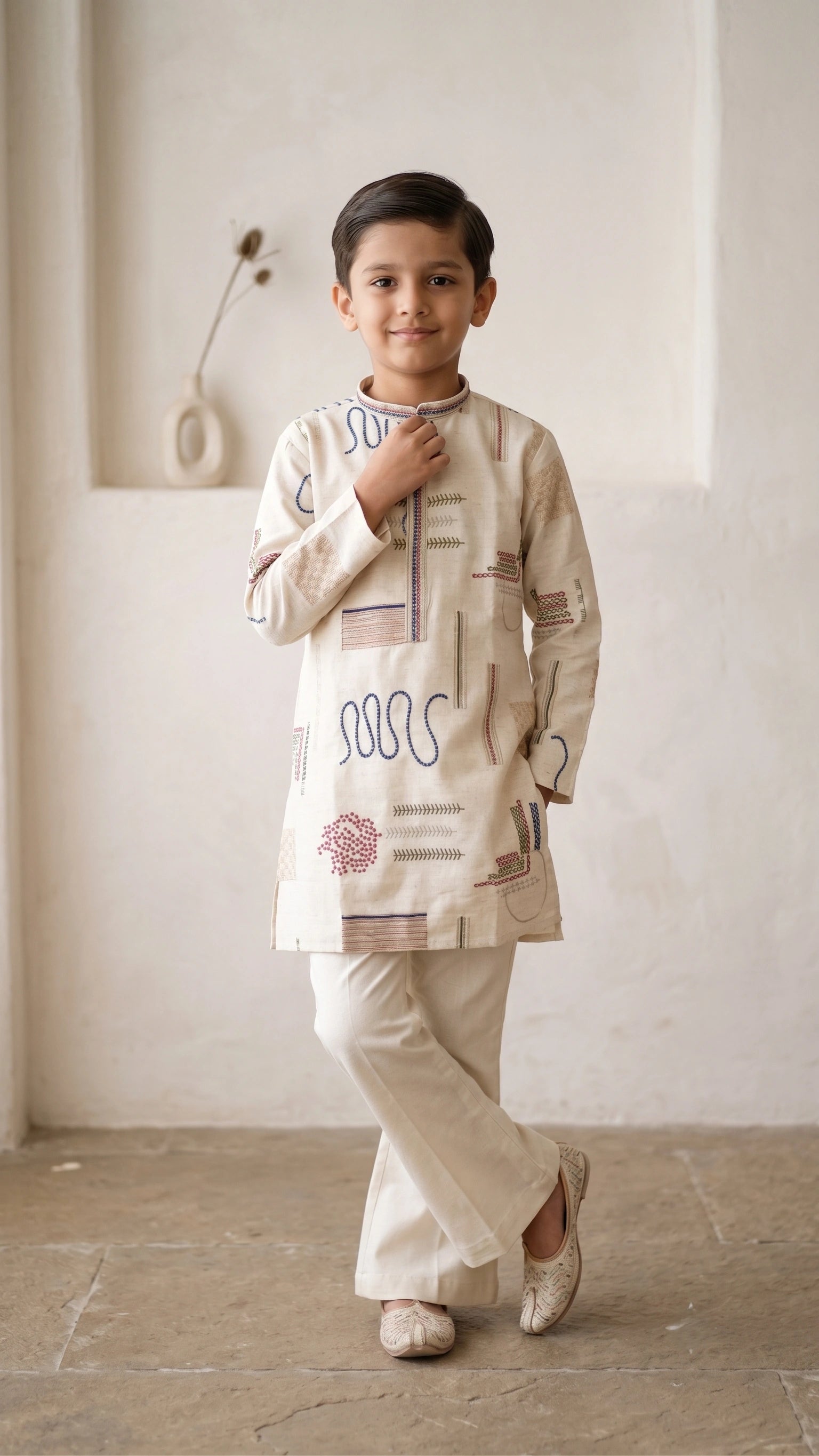 Boys Off-White Handcrafted Geometric Embroidered Kurta with Broad-Fit Pant Set