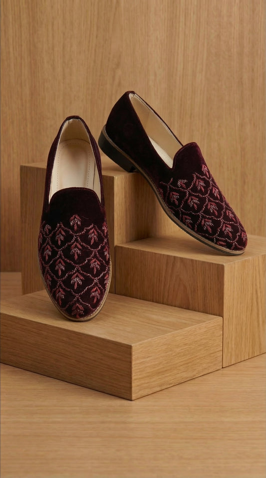 Dresswala NX Wine Royale Mojdi | Embroidered Ethnic Shoes