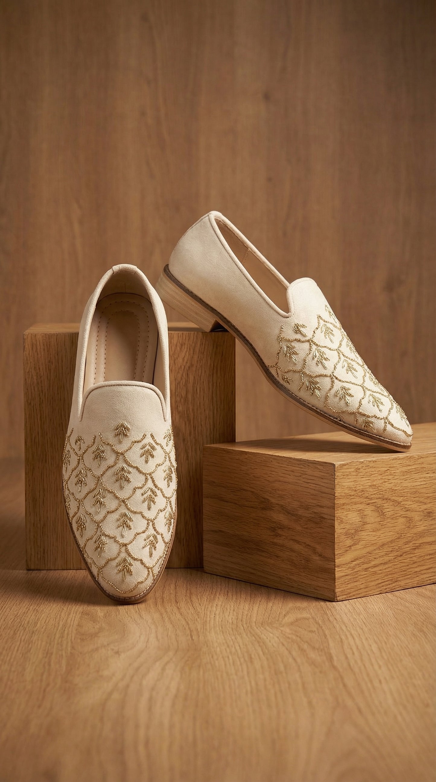Scallopvine Embroidered Mojdi for Men | Ivory Festive Footwear – Dresswala NX