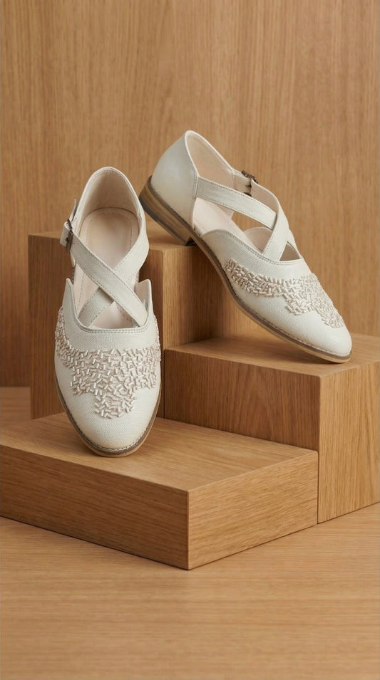 Veerkaar Ivory Mojdi for Men | Cross-Strap Ethnic Footwear – Dresswala NX